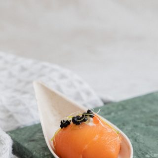 Bombón de salmón y crema de queso