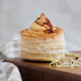 Volován de hummus, comino y pimentón